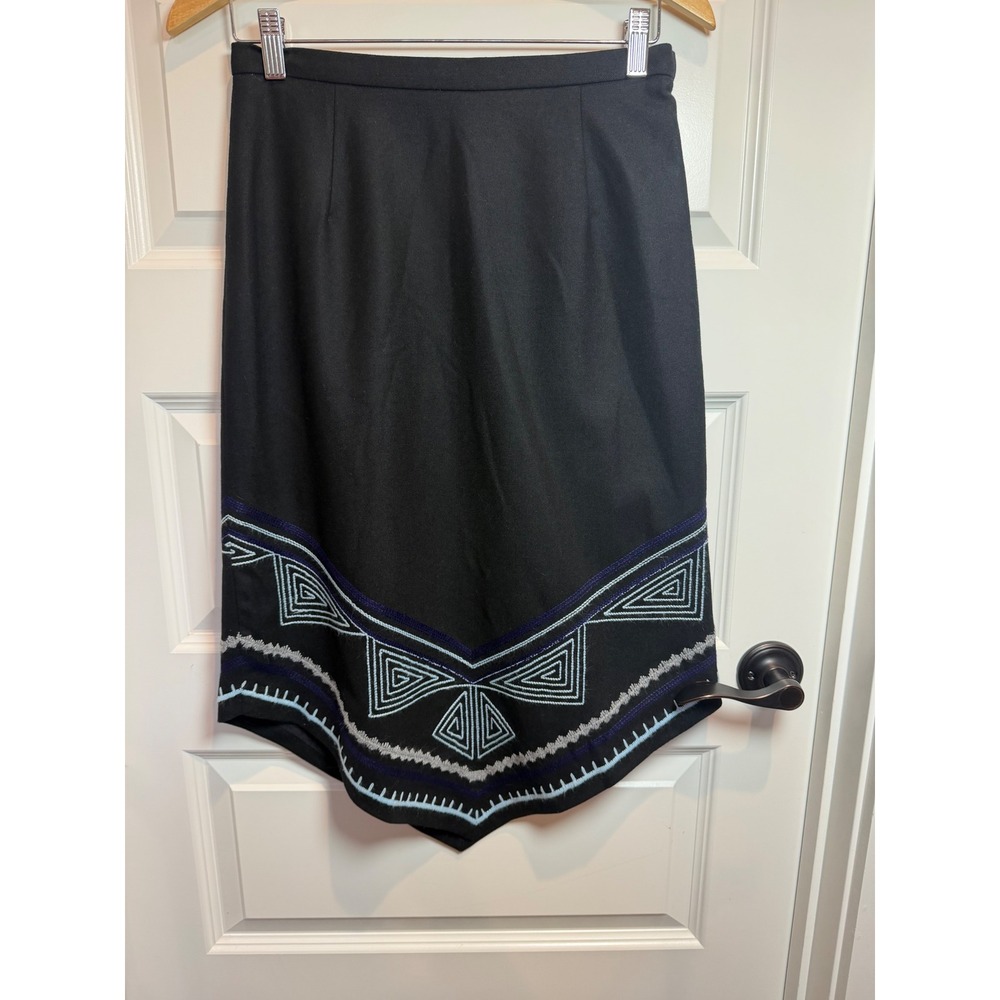 Oscar de la Renta Oscar Black Wool Embroidered Handkerchief Hem Skirt Size 4 VTG